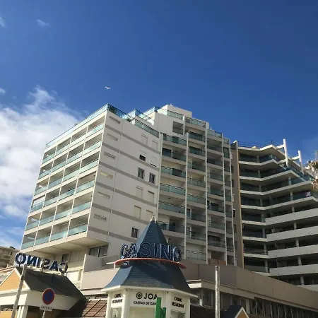 Casino-3 By Interhome דירה